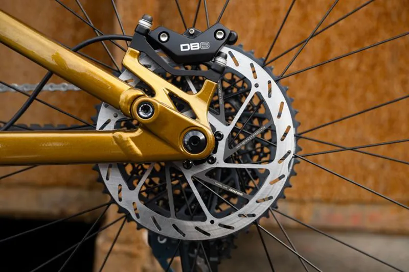 Marin Rift Zone 29 XR GX Full Suspension Mountain Bike - Champagne/ Brown-11