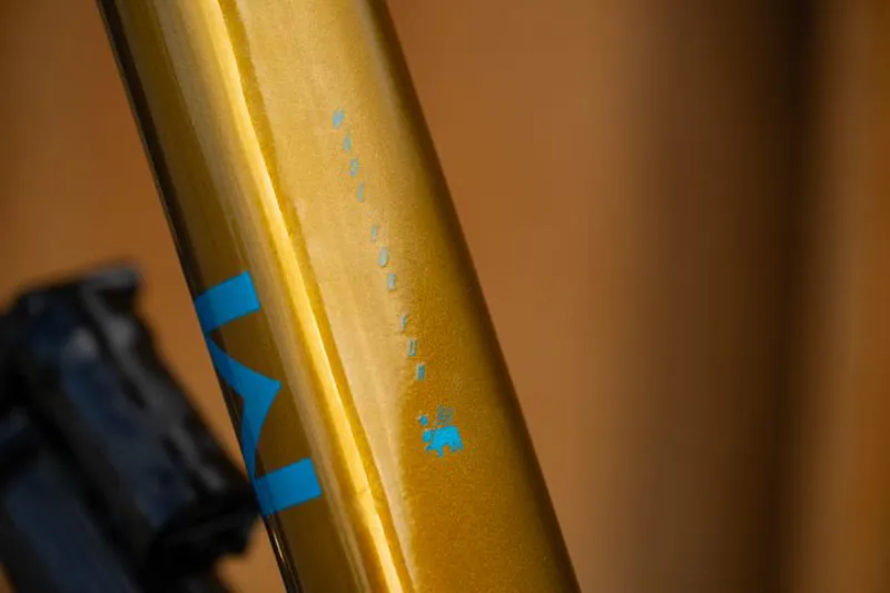 Marin Rift Zone 29 XR GX Full Suspension Mountain Bike - Champagne/ Brown-5