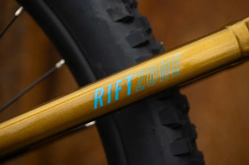 Marin Rift Zone 29 XR GX Full Suspension Mountain Bike - Champagne/ Brown-6