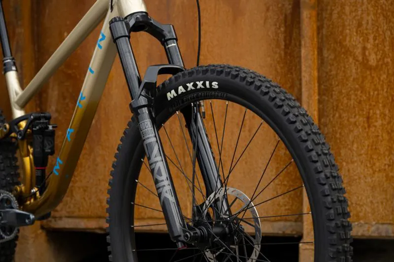 Marin Rift Zone 29 XR GX Full Suspension Mountain Bike - Champagne/ Brown-9