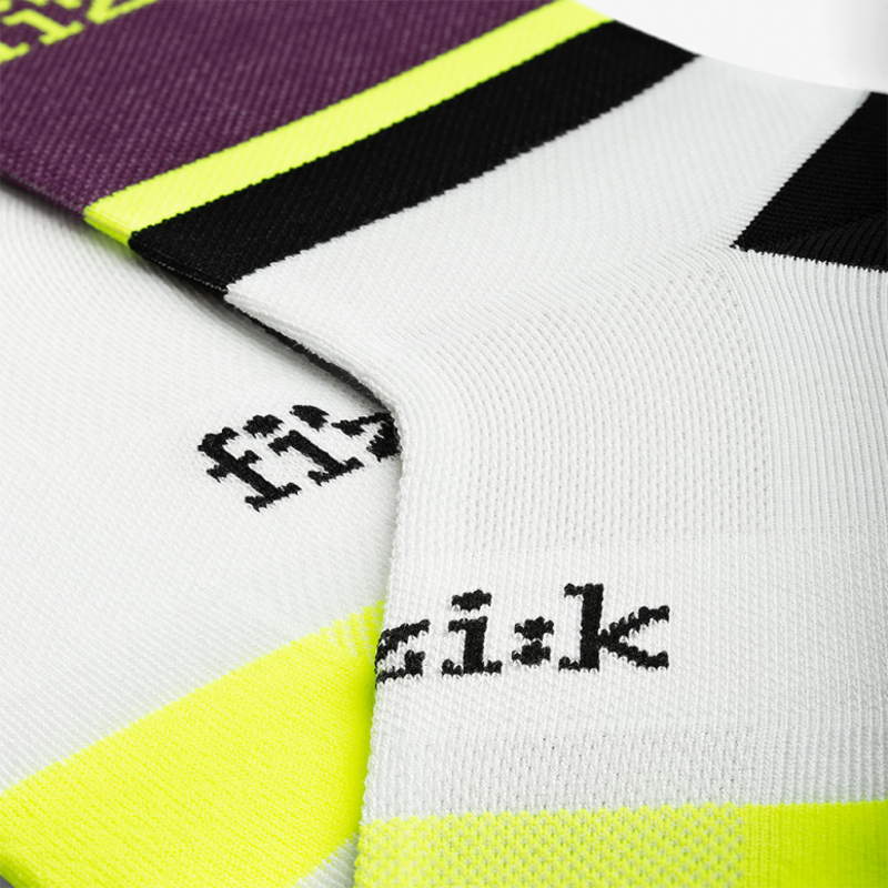 Fizik Team Edition Cycling Socks in Black/White-5