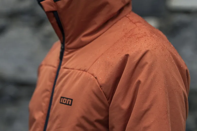 2022 ION Shelter Jacket Hybrid - Unisex - Crimson Earth-2