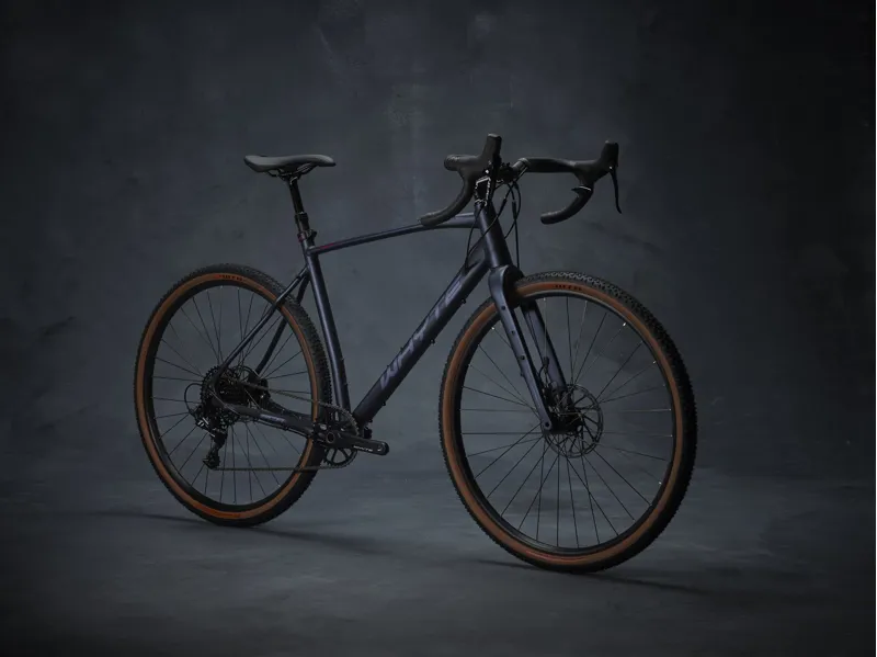 2021 Whyte Friston V3 Matt Midnight/Ice/Dark Red-2