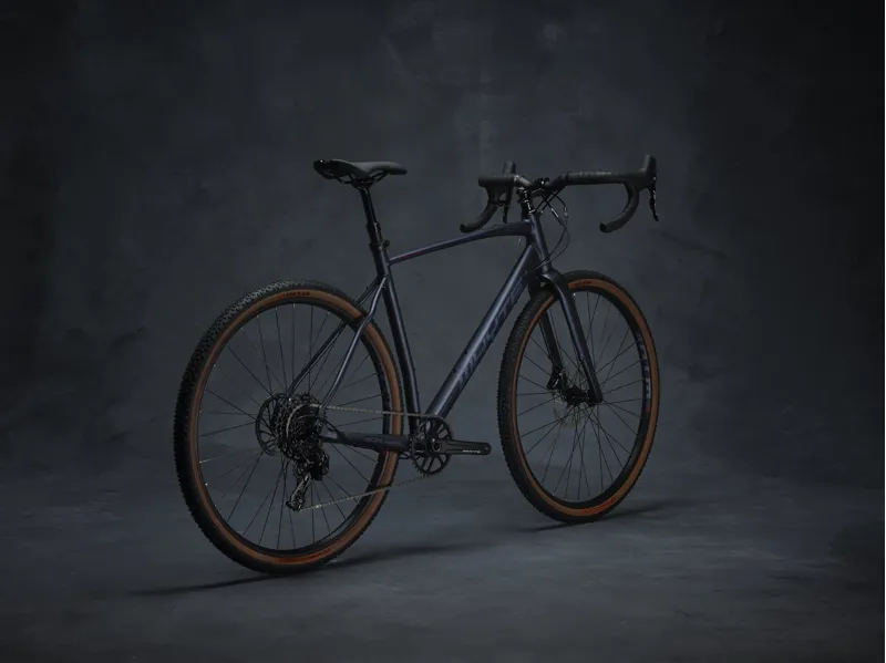 2021 Whyte Friston V3 Matt Midnight/Ice/Dark Red-1