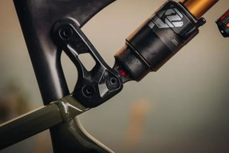 2022 Rocky Mountain Altitude Powerplay Alloy 70 - Orange/Black-2