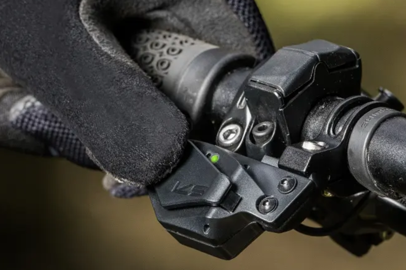 LEV Circuit Wireless Dropper Seatpost - Black/ Grey-2