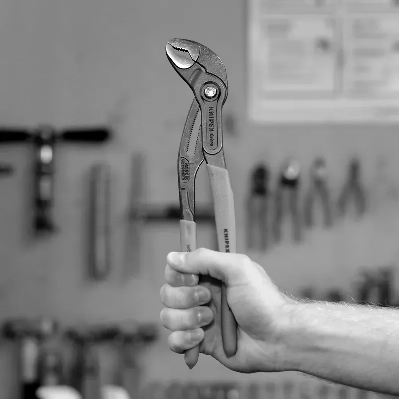 Knipex Cobra Waterpump Pliers in Red/Black-1