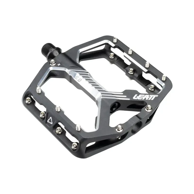 Leatt All Mountain 6.0 Flat Wide And Narrow Pedals In Black