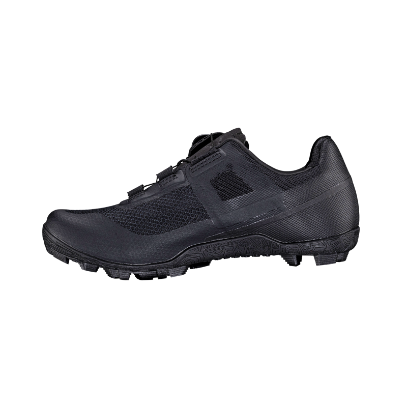 Leatt Women's ProClip 6.0 Endurance Shoes in Black-3