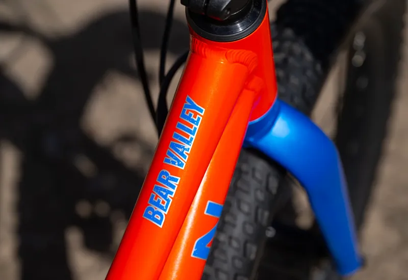 Marin Bear Valley 20 Juniour MTB - Gloss Orange/ Blue-1