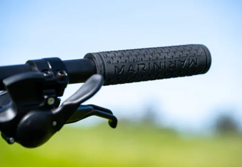 Marin Bolinas Ridge 2 29 Hardtail Mountain Bike - Black/ Silver-3