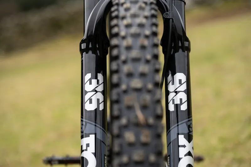 Marin Rift Zone E2 Mountain E.Bike - X.Large - Gloss Sand/ Chrome-10