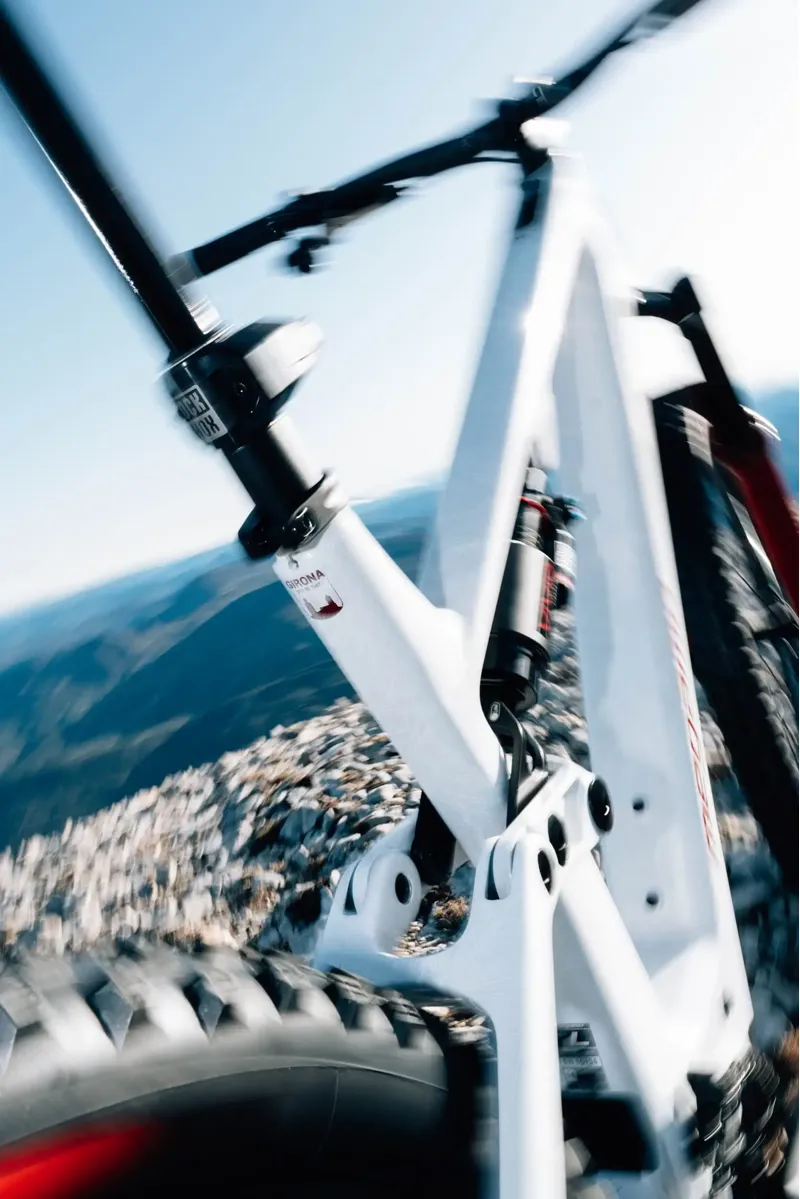 Megamo Reason CRB 02 E.Mountain Bike - Gloss White Ice-6