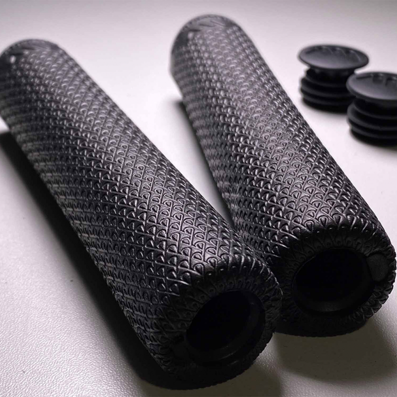 All Mountain Style Extralight Grips - Black-2
