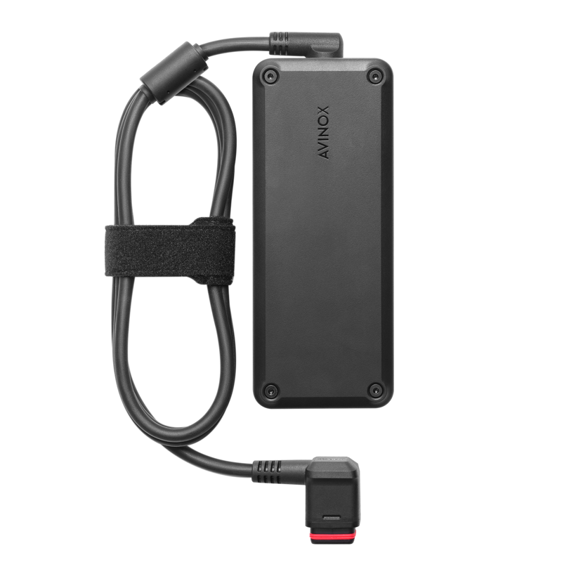 Avinox Fast Charger 12 Amp 508W Fast Charger Square Plug - Black