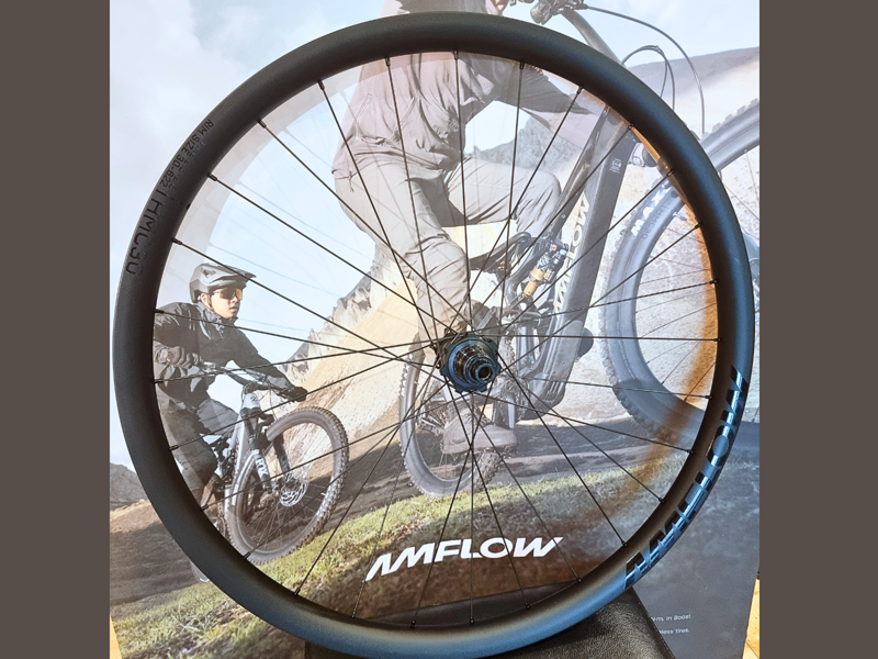 Amflow HMC-30 PL Pro Carbon 29 Inch Wheels - Black-2