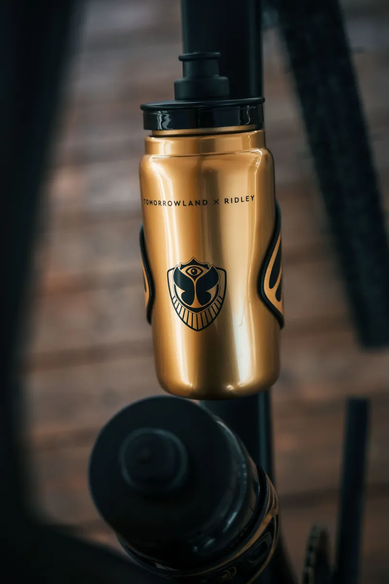Ridley Elite Bottle Fly Gold Invenio - 550ml-2