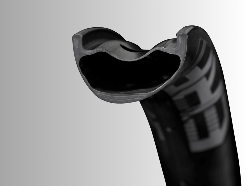 RaceFace ERA Mountain Bike Carbon Wheels - Black/ Silver-4