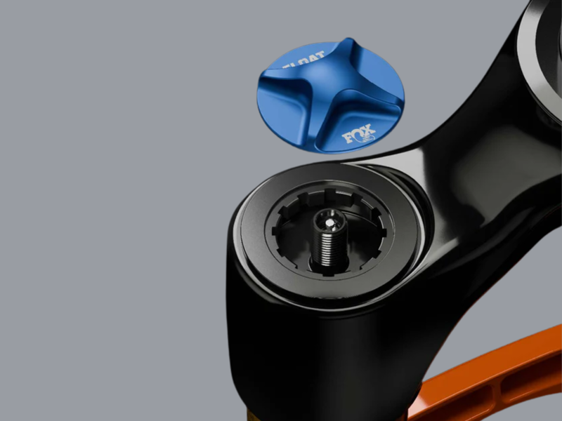 Fox 36 Float Factory Grip X2 Suspension Forks - Gloss Black-5