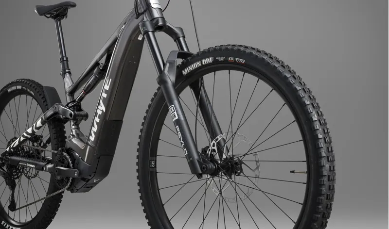 Whyte Kado S E.Mountain Bike - Metallic Gloss Aston Green-3