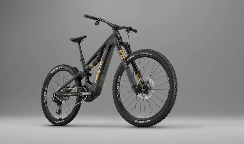 Whyte Bikes Kado Works E.Mountain Bike - Gunmetal Black/ Gold-10