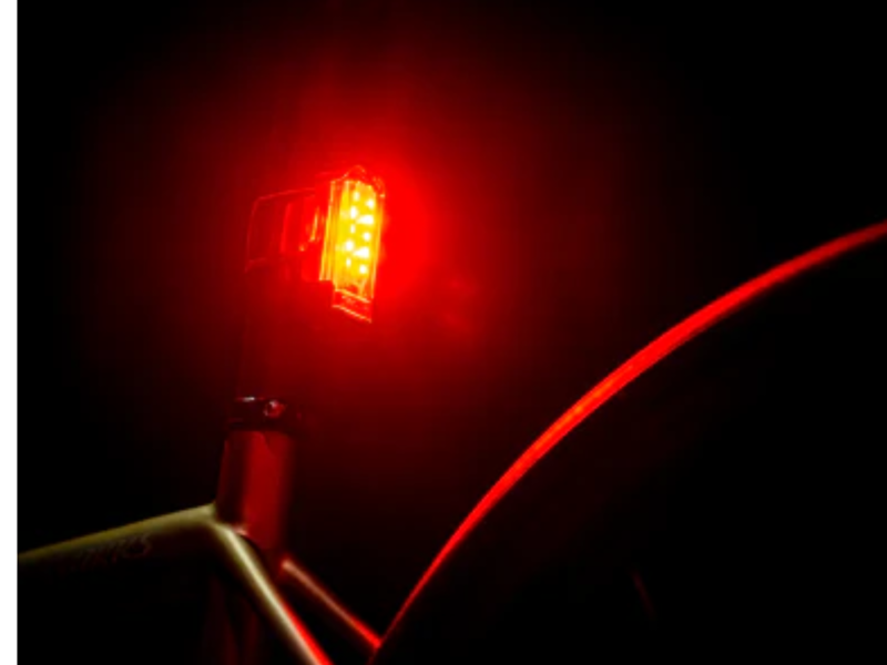 Lezyne Strip Drive Pro 400Plus Rear Light-1