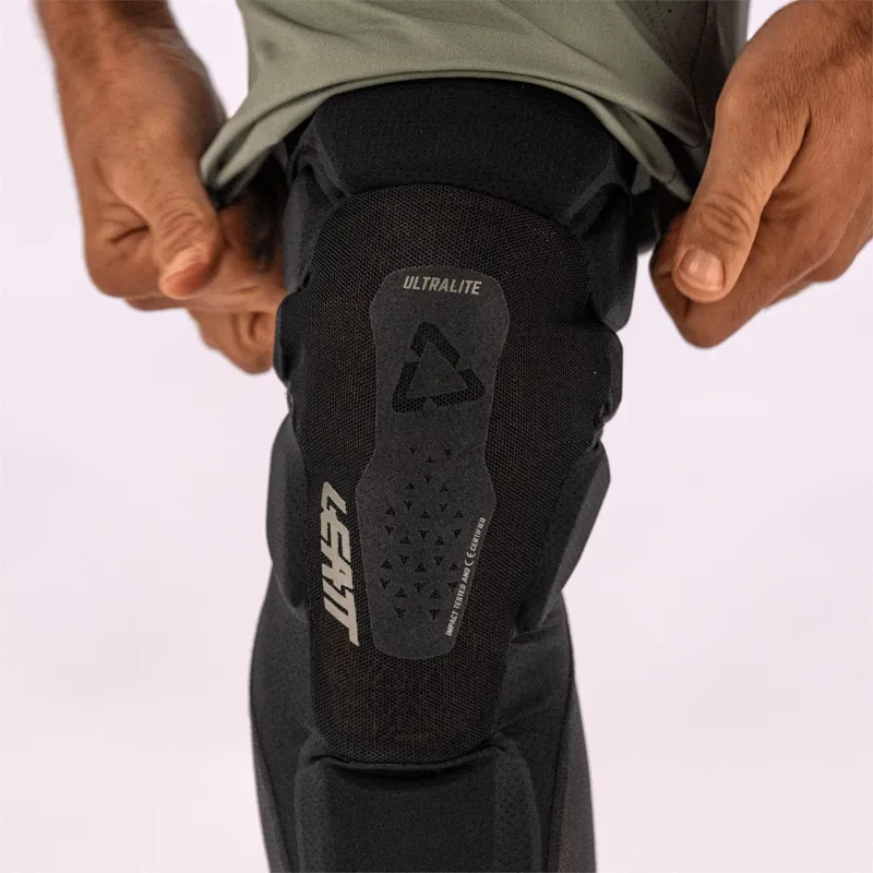 Leatt Evo 6.0 Knee Protection - BLACK-3