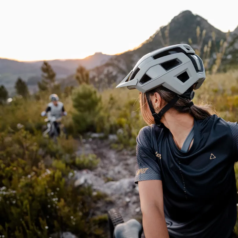 Leatt Helmet MTB Trail 3.0 Cycle Helmet - Grey-6