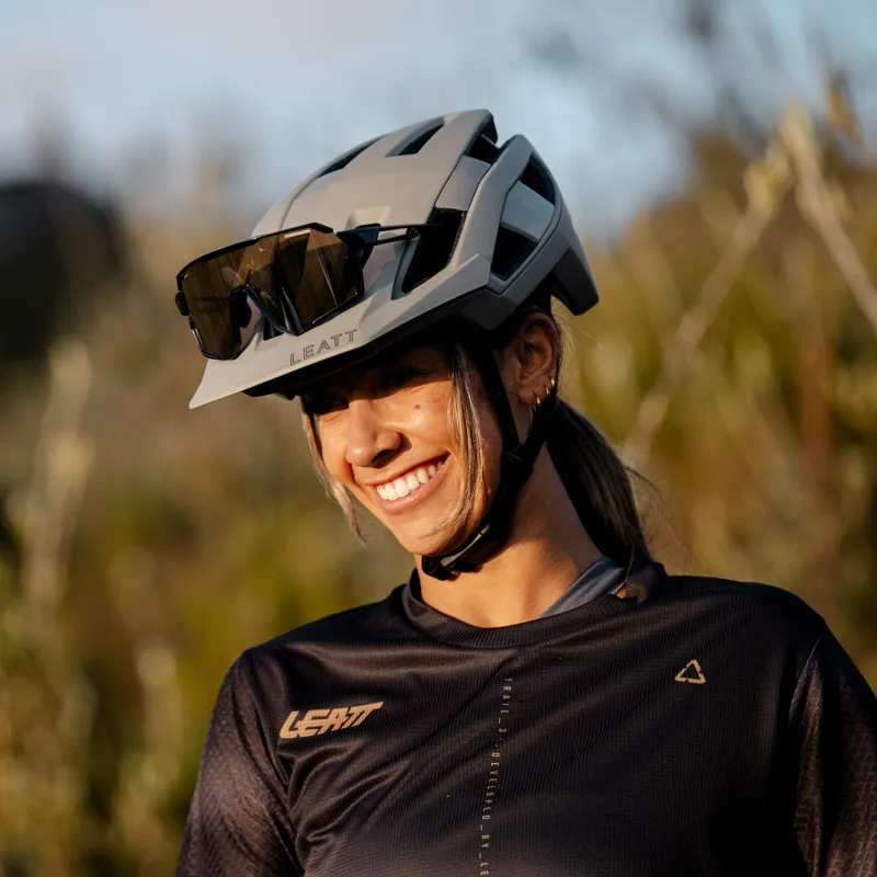 Leatt Helmet MTB Trail 3.0 Cycle Helmet - Grey-8