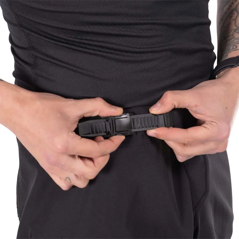 Leatt MTB 1.0 Ride Kit Jersey and Pants Set - Black/ Black-11