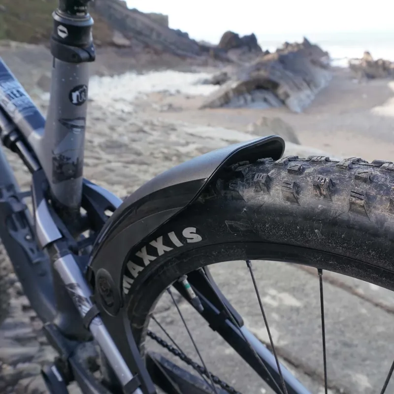 MuckyNutz MugGuard Rear Mudguard - Black-7