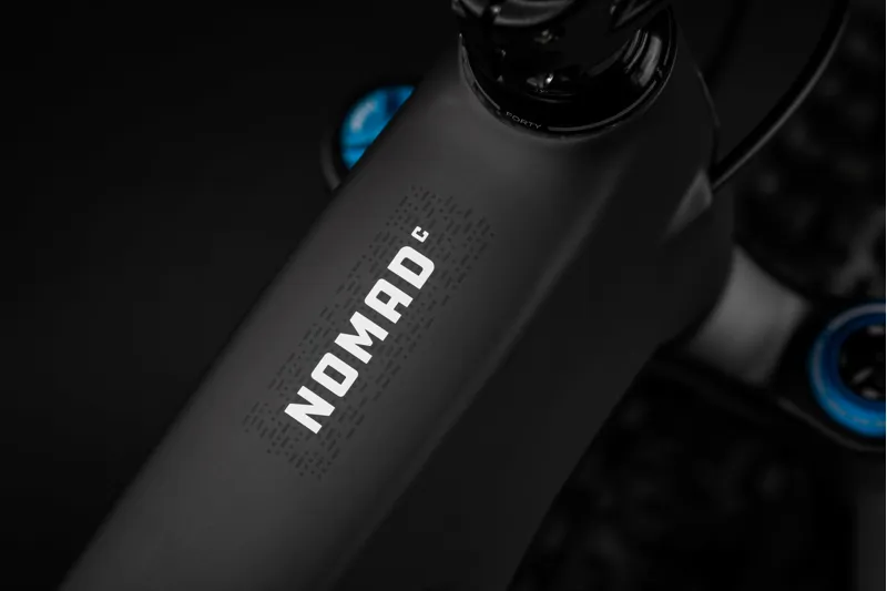 Santa Cruz Nomad V6 CC Frame - Coil - Matt Carbon-1