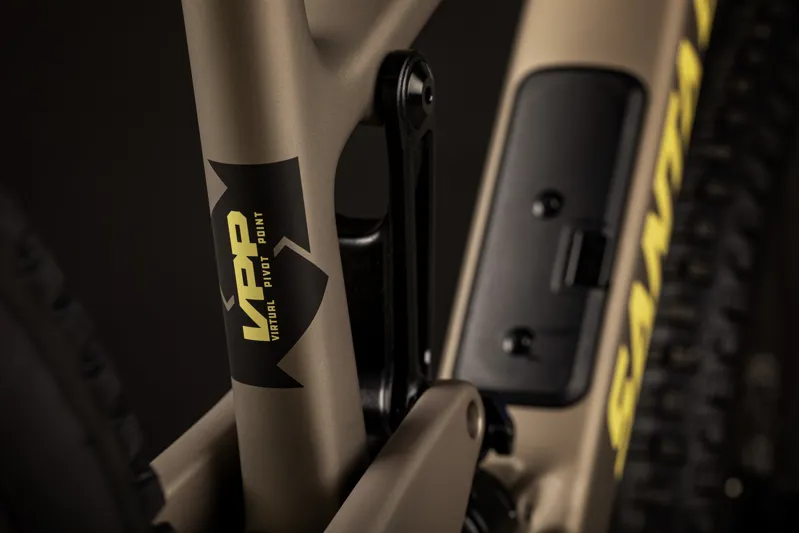 Santa Cruz 5010 C V5 R Kit - Gloss Red-6