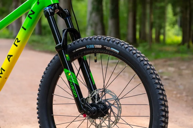 Marin Rift Zone 26 KIds Full Suspension Mountain Bike - Gloss Green/ Yellow-8