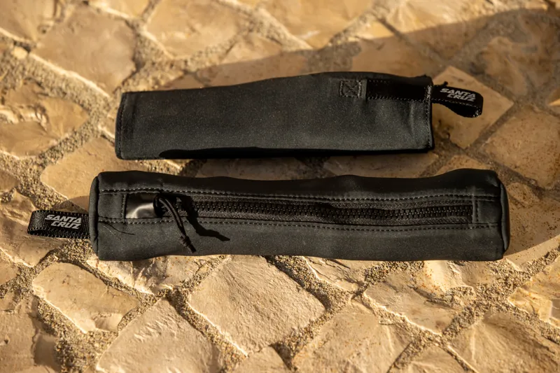 Santa Cruz Megatower C V2 S Kit - Gloss Translucent Blue-5