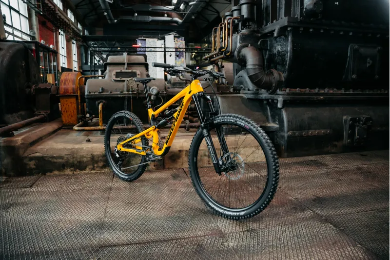 Nukeproof Mega 297 Alloy Pro - Yellow-2