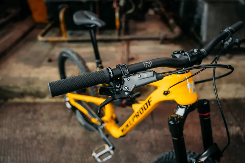 Nukeproof Mega 297 Alloy Pro - Yellow-9