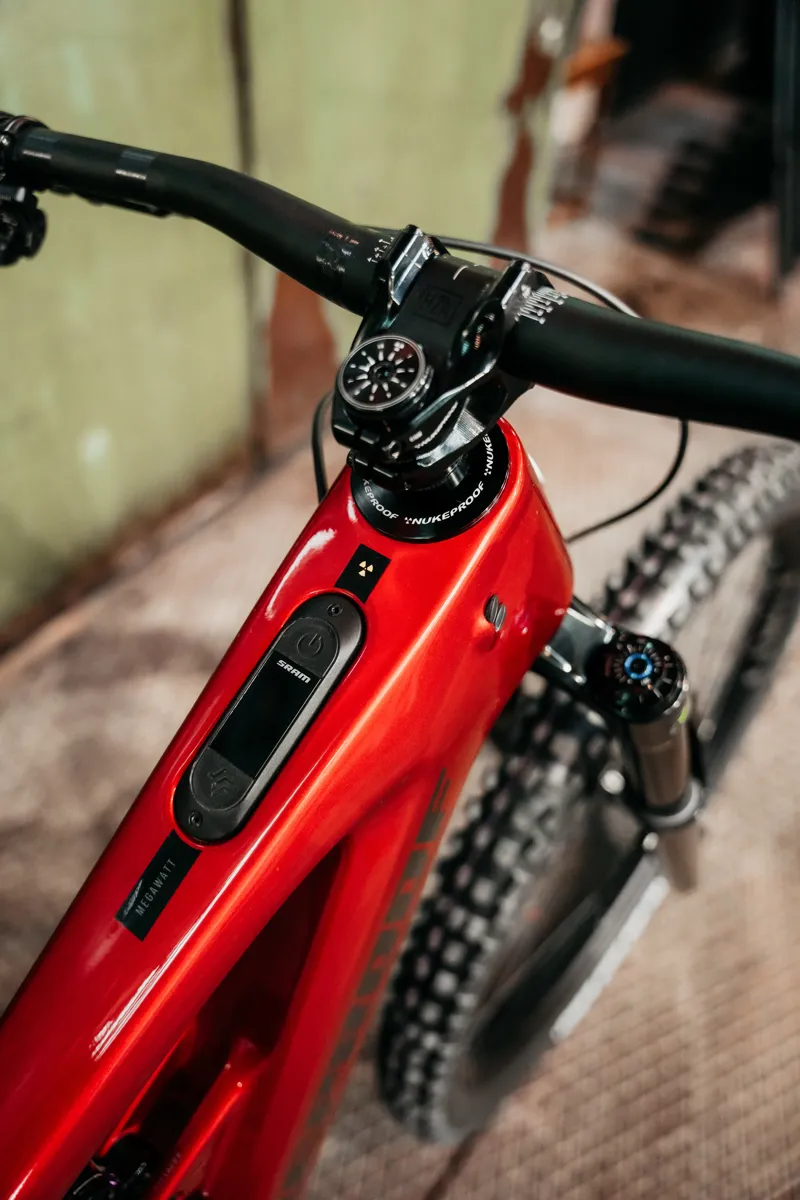 Nukeproof Megawatt Carbon 297 Pro T-GX E.MTB - Gloss Red/ Black-5