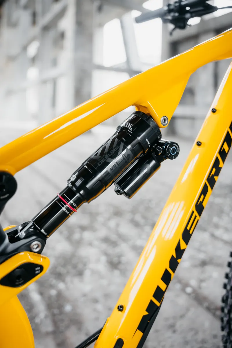 Nukeproof Reactor Alloy 29 Pro Eagle 90 Full Suspension Bike - Yellow-9