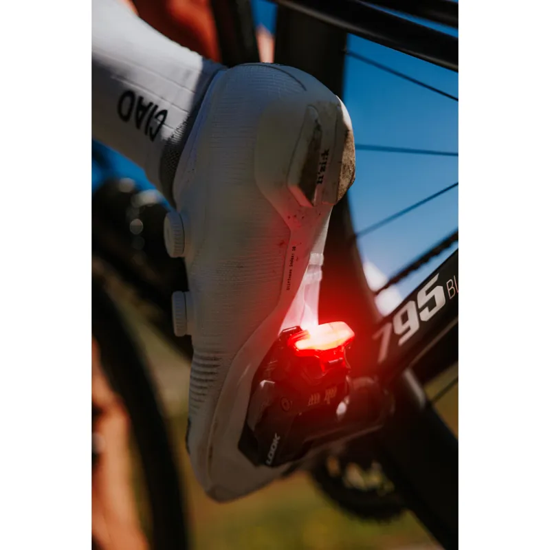 LOOK Keo 2 Max Vision Clipless Road Pedals With LED Light - Black-8