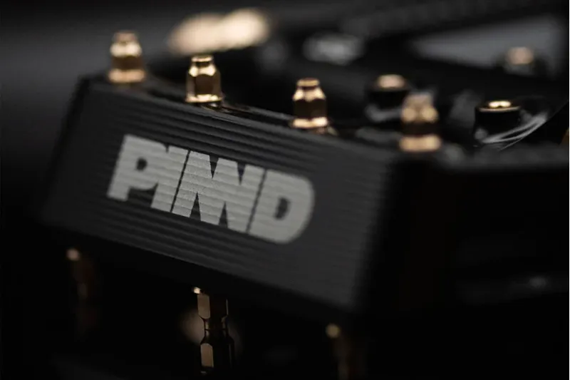 Pinnd CS2+ Flat Pedals - Black/ Copper-4