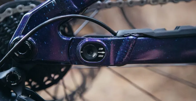 Marin Quake Downhill Mountain Bike - Purple/ Violet Fade-8