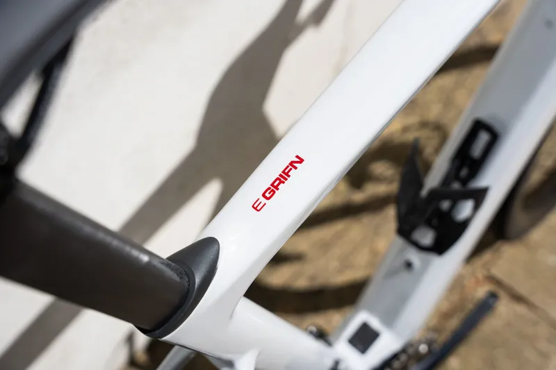 Ridley E-Grifn Ultegra Di2 E.Road Bike - Gloss Battle Ship Grey/ Candy Red-5