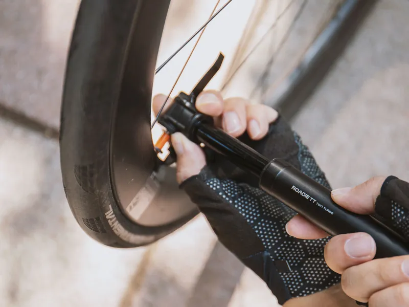 Topeak Roadie TT Mini Pump - Black-3