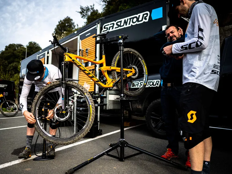 Topeak Prepstand Elite Portable Workshop Repair Stand - Black-6