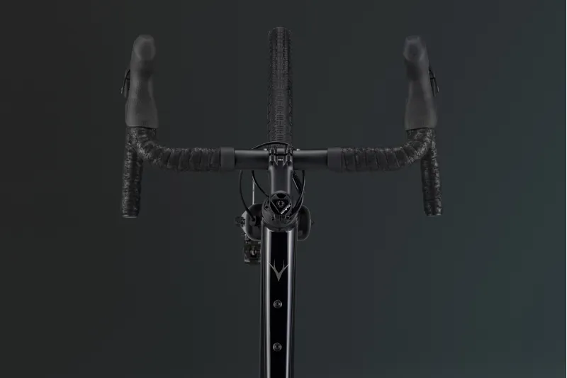 Whyte Bikes Tourus Gravel Bike - Gloss Black/ Silver-8