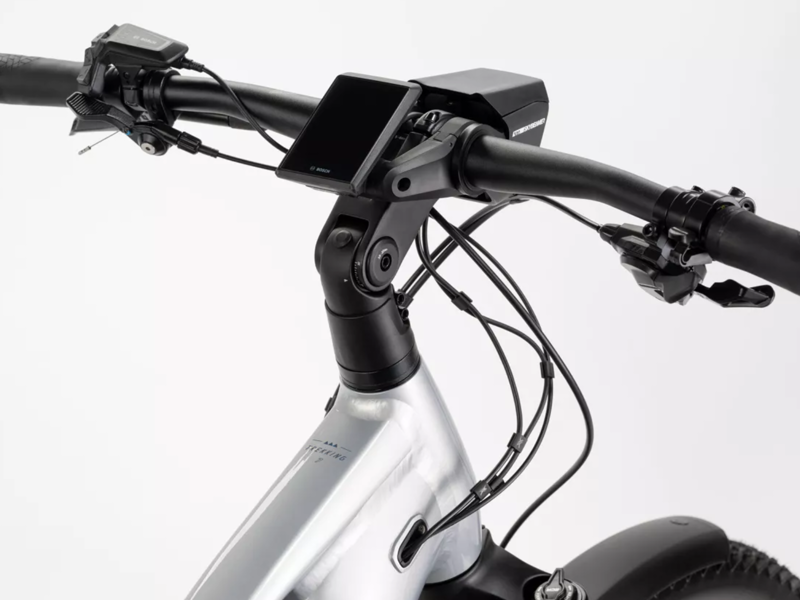 Haibike Trekking 7 Crossbar Hybrid E.Bike - Gloss Soft Grey/ Red/ Blue-3