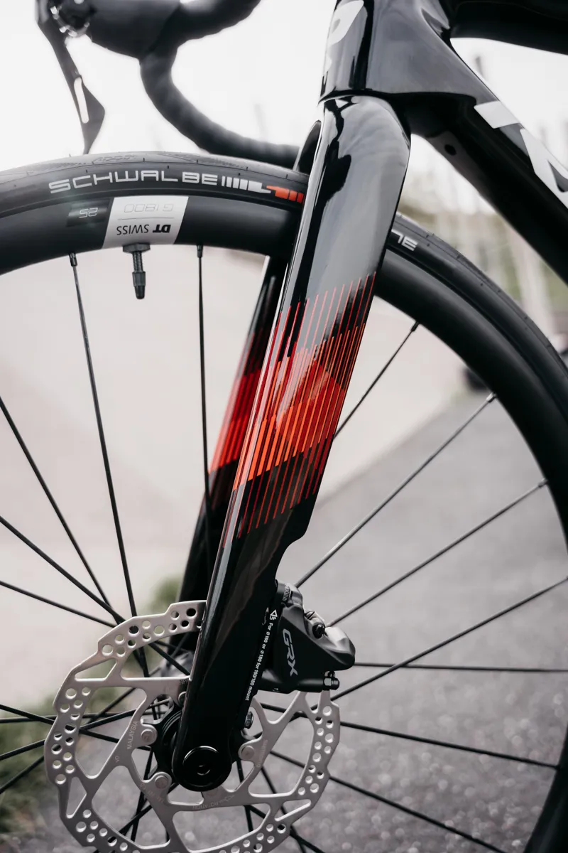 Ridley Yungstr GRX400 2x10 Kids Road Bike - Gloss Black/ Silver/ Red-6