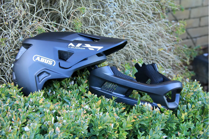 Abus YouDrop Full Face Removable Chinbar Kids Helmet - 48-55cm Small - Velvet Black-5