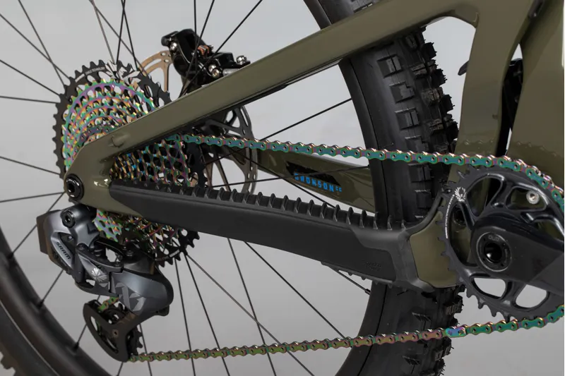 2022 Santa Cruz Bronson C V.4 S Spec - Gloss Moss-1